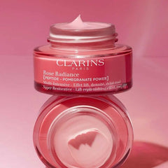 Clarins Super Restorative Rose Radiance Creme - Für alle Hauttypen